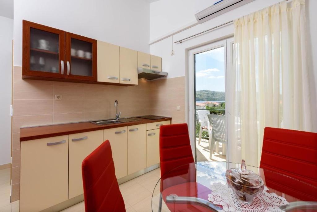 Apartment In Seget Vranjica With Sea View, Balcony, Air Conditioning, Wifi 5142-3 Exterior photo